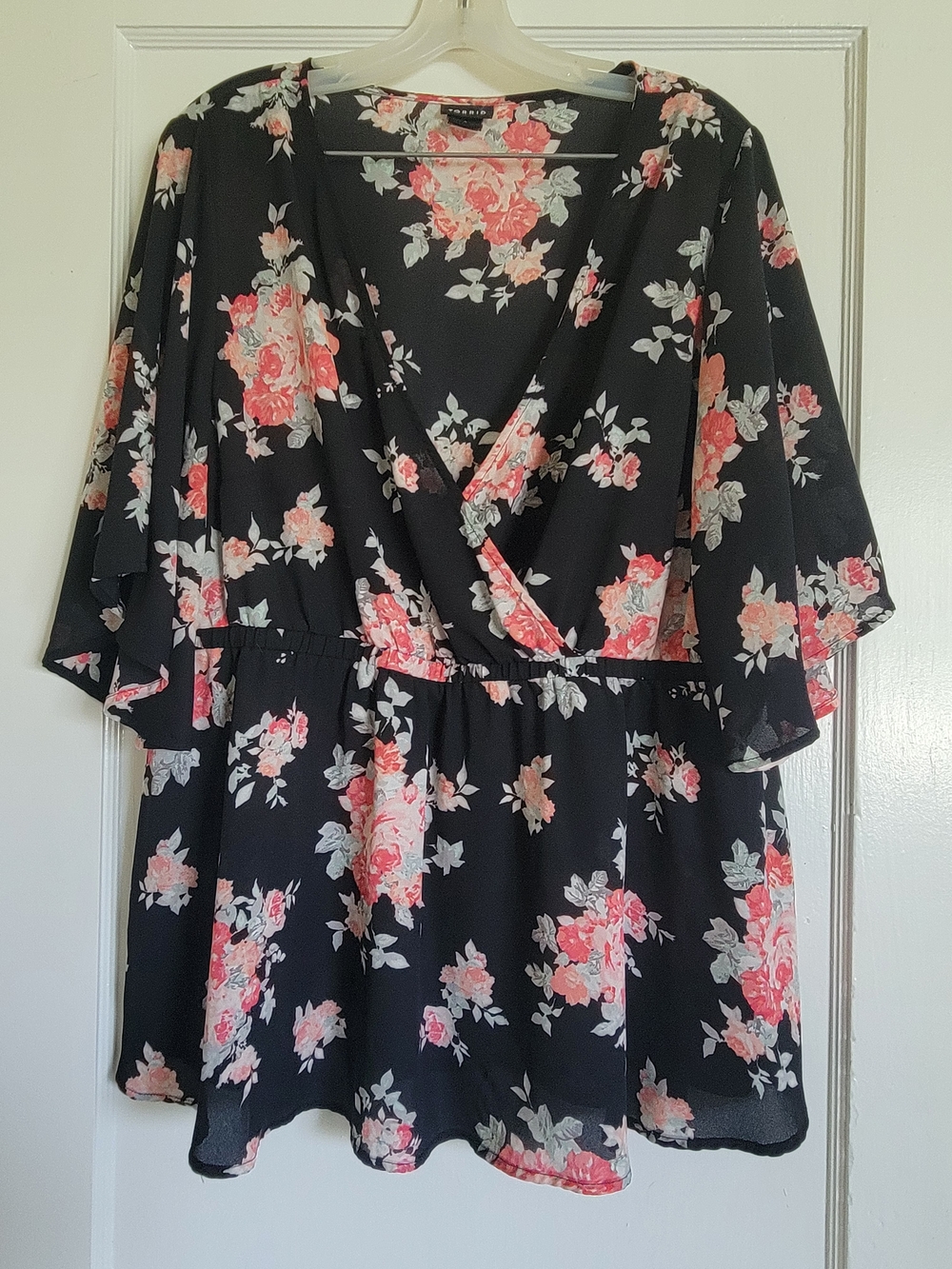 Torrid Black Floral Wrap-Front Blouse with Coral Roses Empire waist Size 2